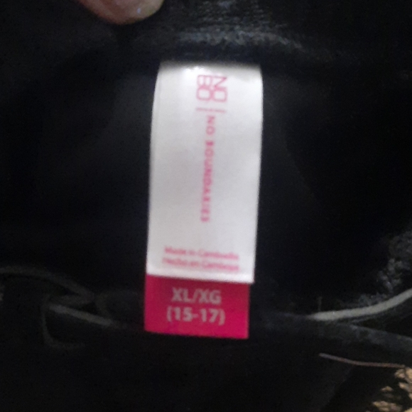 Black Hi/Lo Skirt - Picture 3 of 5